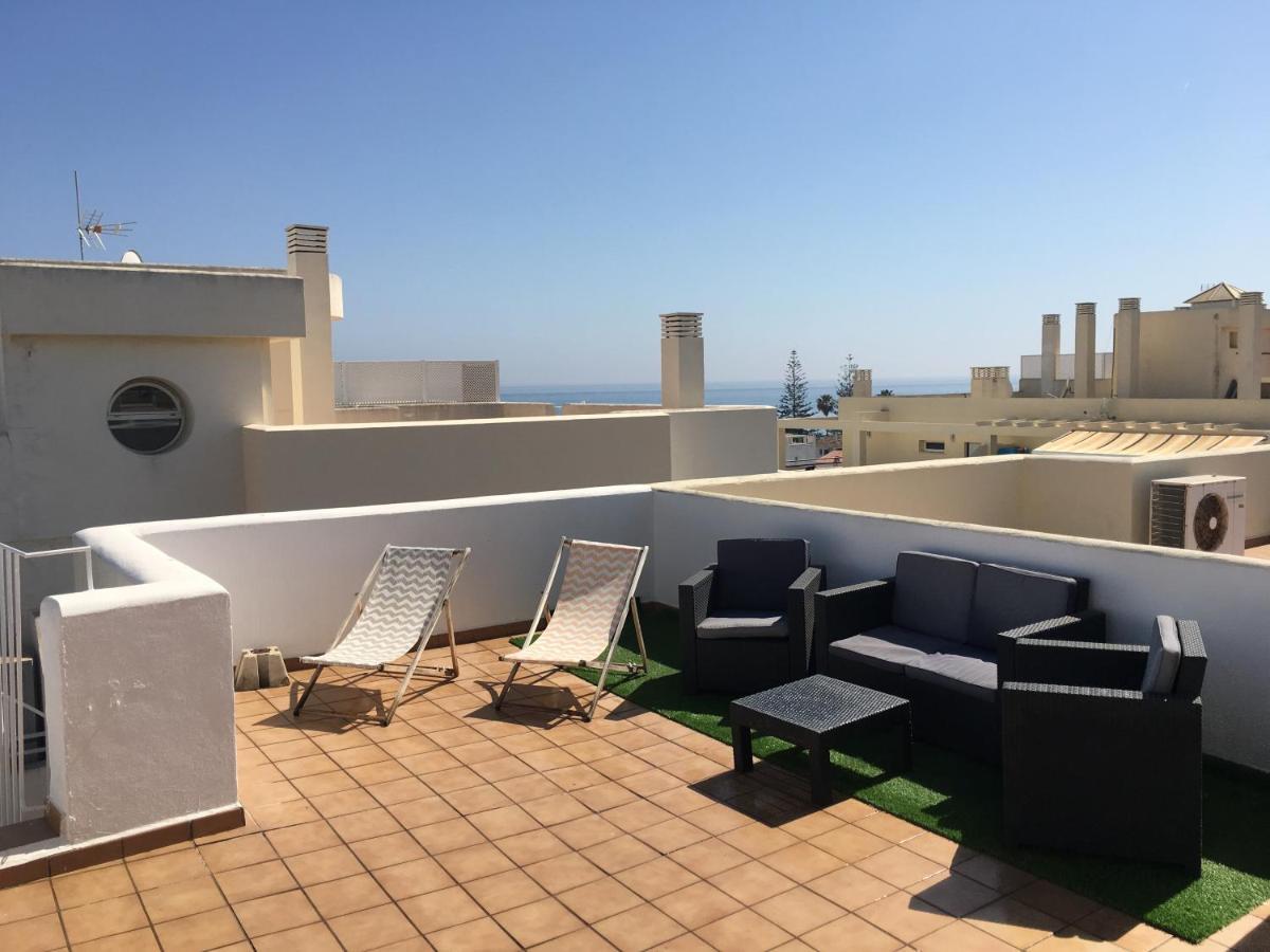 شقة Apartamento Atico A 50 Metros De La Playa Will رينكون ذي لا مْبيكتوري المظهر الخارجي الصورة