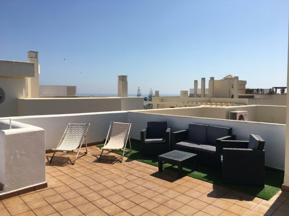 شقة Apartamento Atico A 50 Metros De La Playa Will رينكون ذي لا مْبيكتوري المظهر الخارجي الصورة
