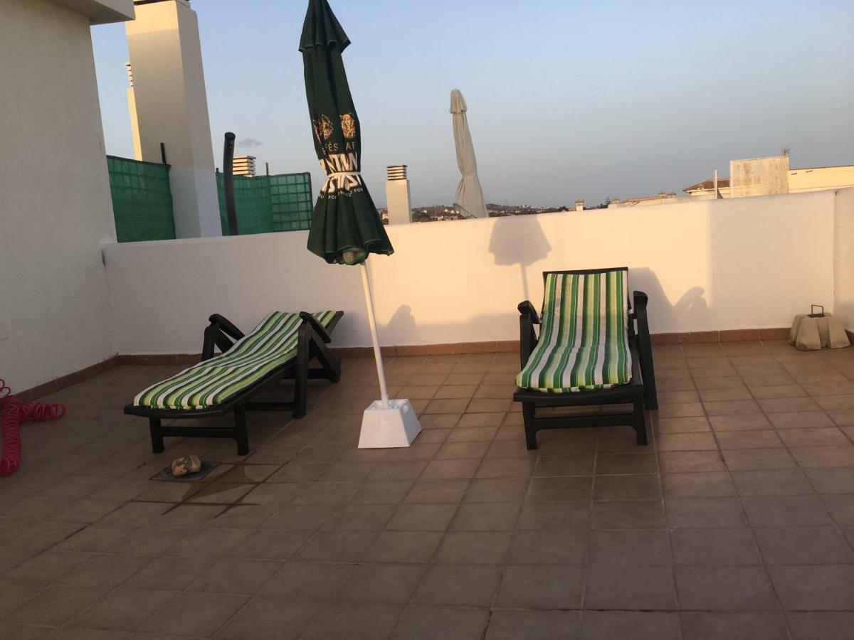 شقة Apartamento Atico A 50 Metros De La Playa Will رينكون ذي لا مْبيكتوري المظهر الخارجي الصورة